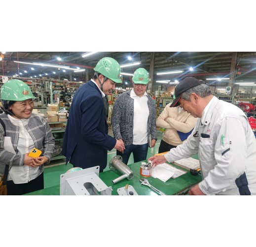 Project Support in Environmental Business from a Neutral Standpoint